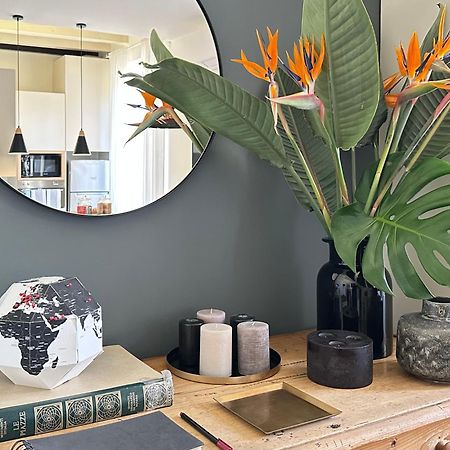 Lily Pads -Elegant Apartment- In The City Center Μιλάνο Εξωτερικό φωτογραφία