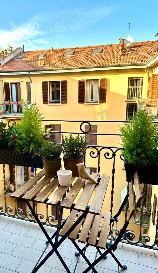 Lily Pads -Elegant Apartment- In The City Center Μιλάνο Εξωτερικό φωτογραφία