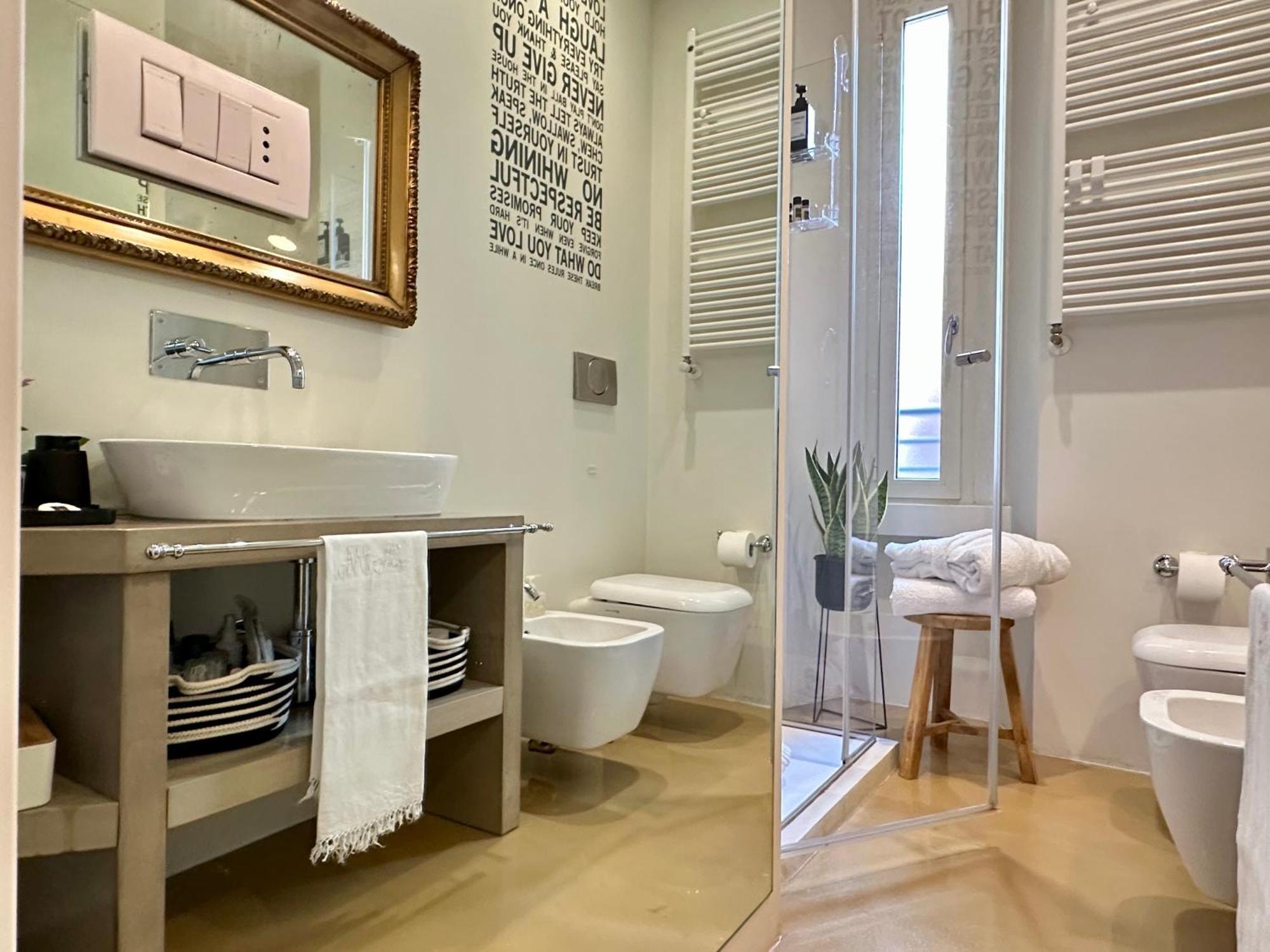 Lily Pads -Elegant Apartment- In The City Center Μιλάνο Εξωτερικό φωτογραφία